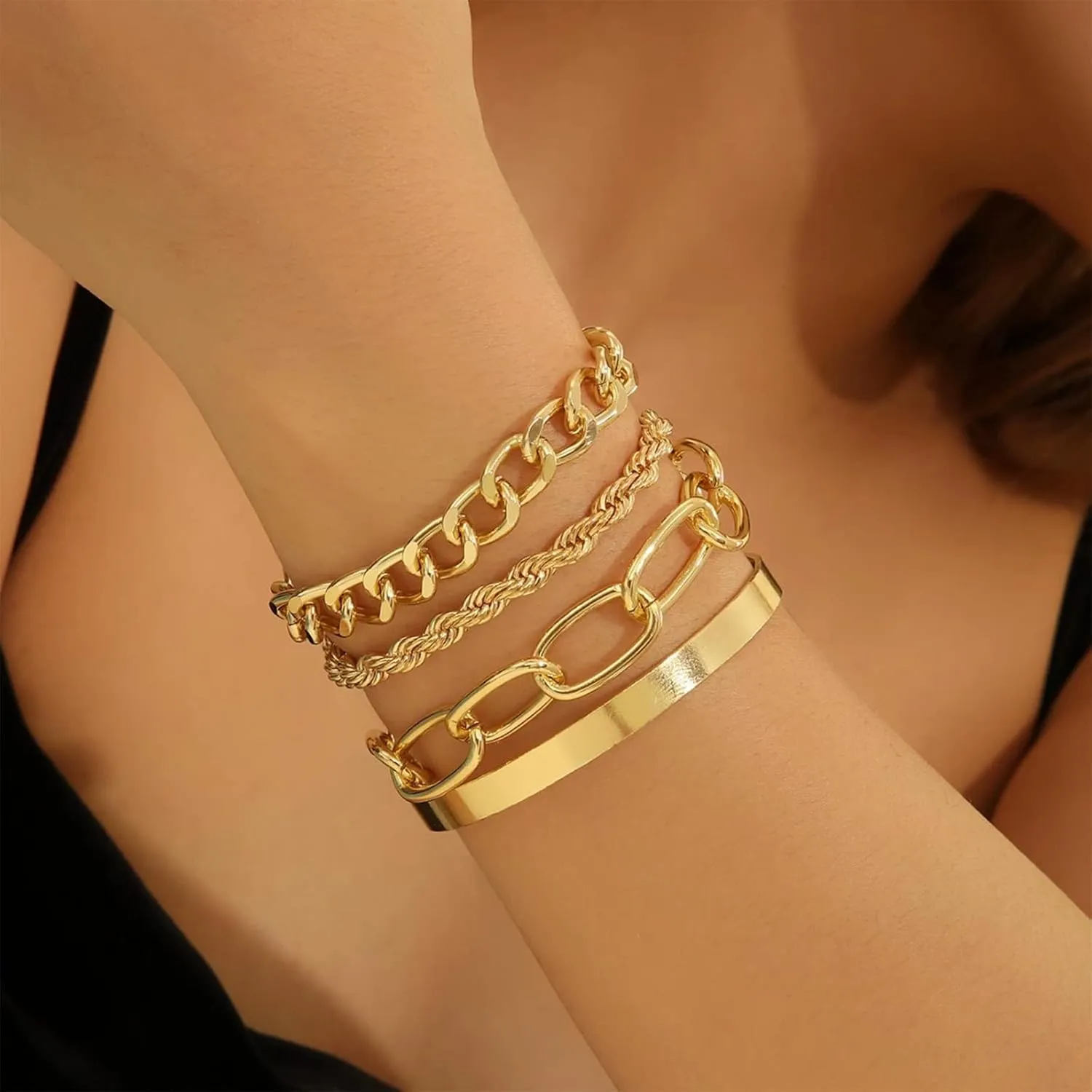 5pcs Chunky Gold Bracelets Stack Chunky Gold Cuff Bangles for Women Non Tarnish Dainty Silver Chain Bracelet Layered Snake Chain Cuban Link Bracelets Pack for Women Trendy 2025