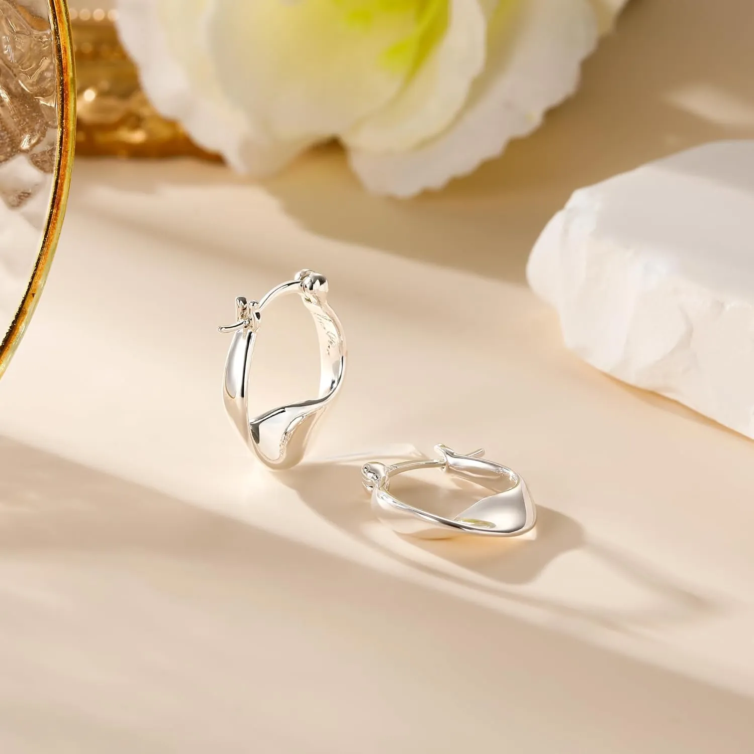 925 Sterling Silver Earrings Silver Hoop Earrings for Women Small Huggie Hoops, Lightweight Chunky Hoops, Hypoallergenic Nickel-Free Elegant Everyday Jewelry, Dainty Silver Earrings for Gifts