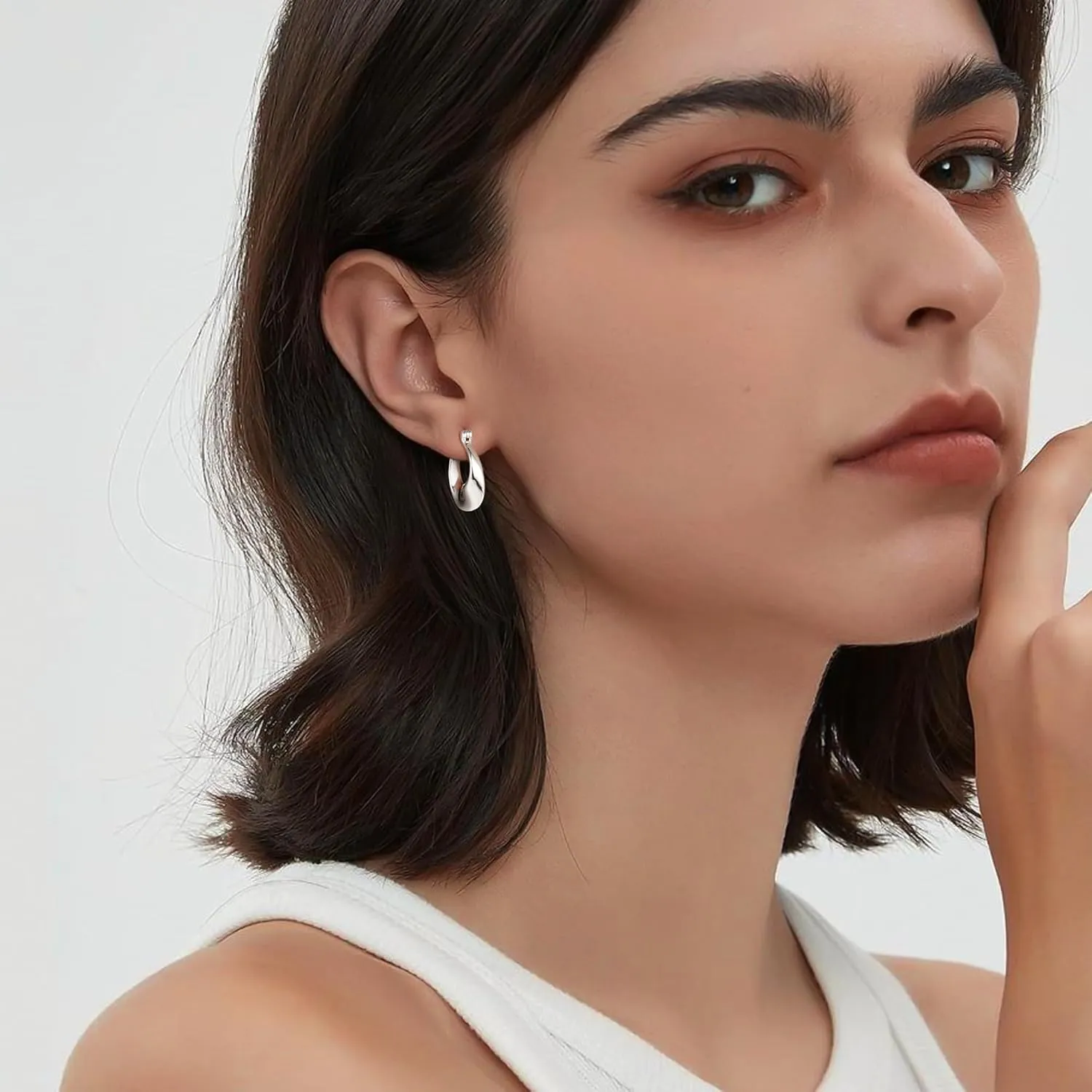 925 Sterling Silver Earrings Silver Hoop Earrings for Women Small Huggie Hoops, Lightweight Chunky Hoops, Hypoallergenic Nickel-Free Elegant Everyday Jewelry, Dainty Silver Earrings for Gifts
