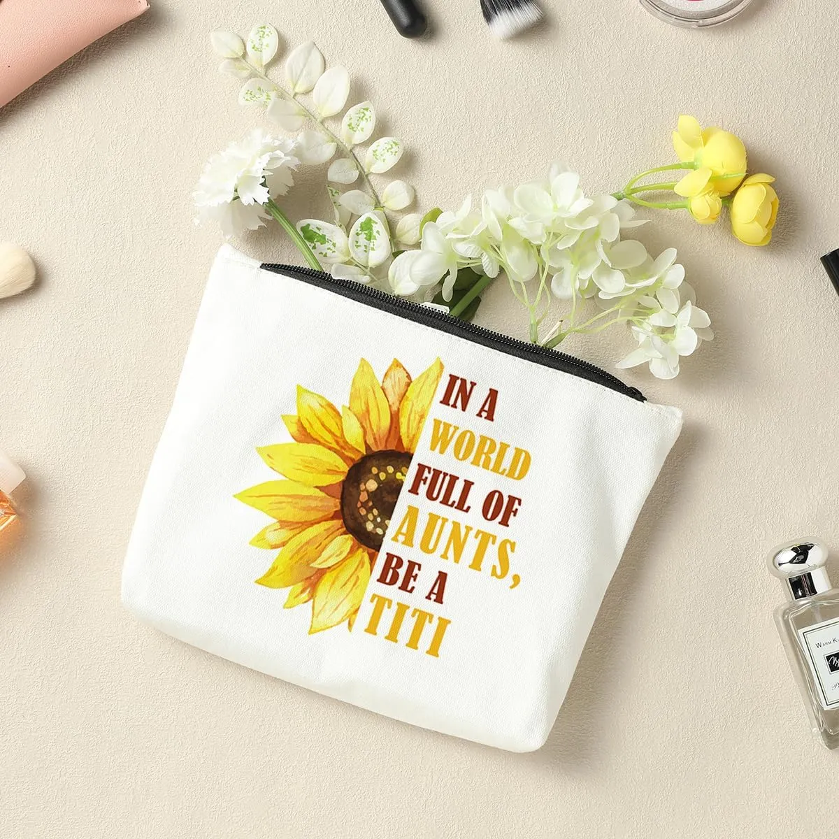 Aunt Auntie Gifts, Titi Makeup Bag for Women, TITI Gift from Sunflower Cosmetic Bag, Aunt Appreciation Gift, Christmas Thanksgiving Mother's Day Birthday Gift, for Aunt Titi Travel Toiletry Pouch