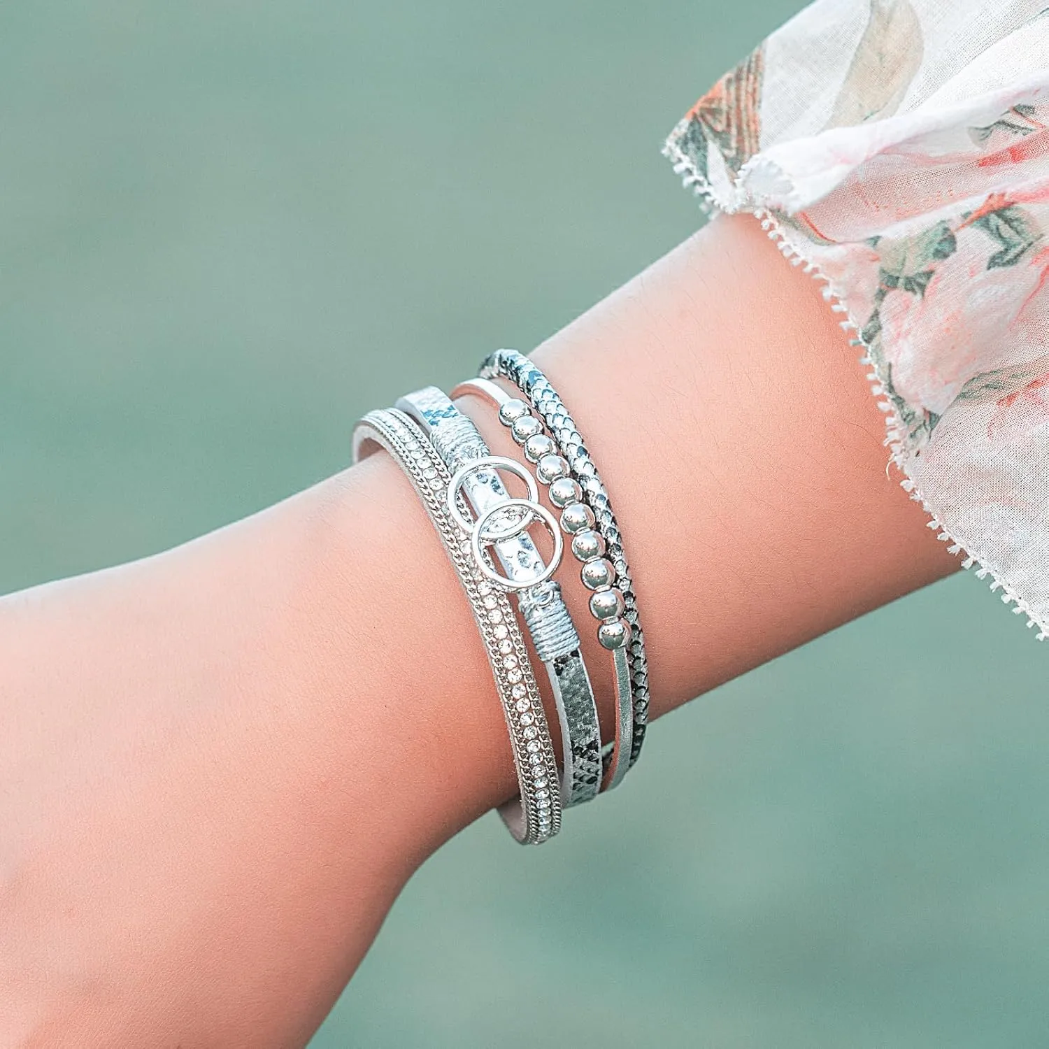 FANCY SHINY Boho Wrap Bracelets Leather Cuff Bangle Gold Beaded Bracelets for Women Stackable Infinity Bracelets Jewelry Gift Mom with Magnetic Clasp