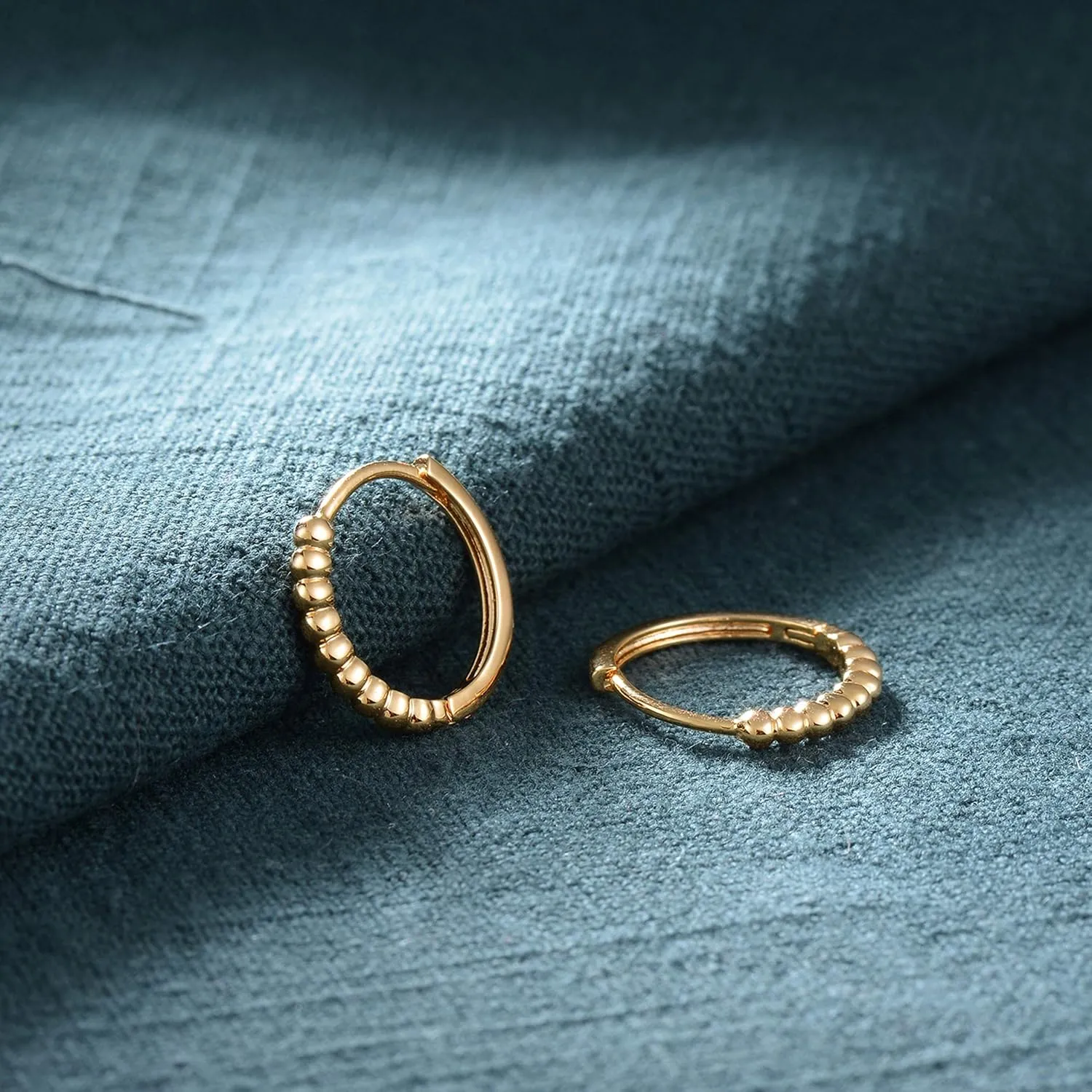 Fettero Women Gold Huggie Hoop Earrings 14K Gold Plated Small Hoop Earrings Beaded Hoop Earrings for Everyday Wear Tiny Boho Beach Slepper Earrings Simple Delicate Hypoallergenic Jewelry