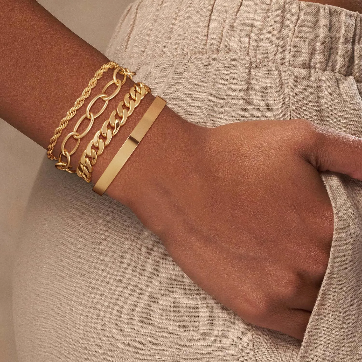 Gold Bracelets for Women, 14K Gold Plated Chunky Stackable Bracelet Set, Dainty Paperclip Chain Cuban Link Layered Non Tarnish Trendy Gold Bracelets Stack for Women