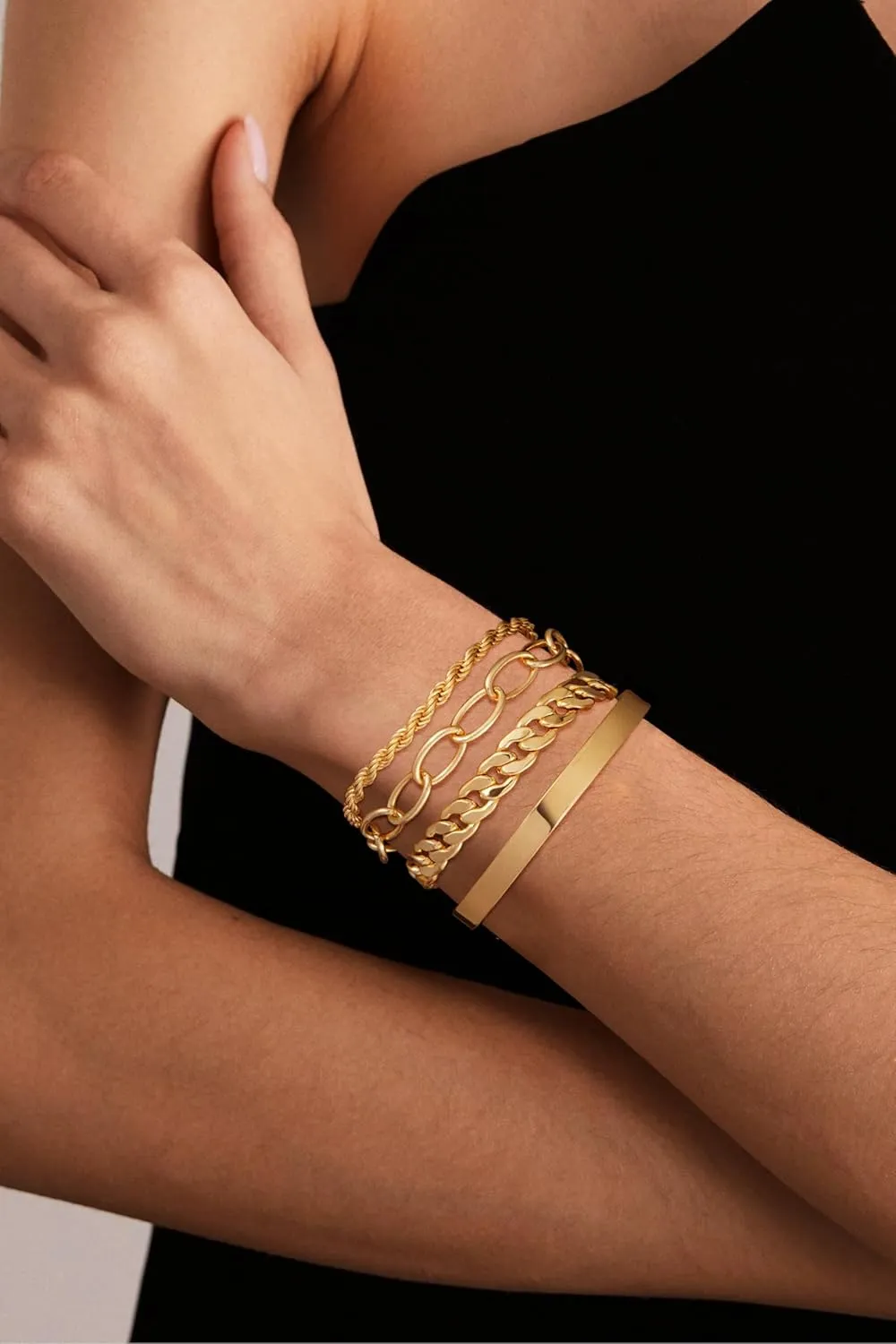 Gold Bracelets for Women, 14K Gold Plated Chunky Stackable Bracelet Set, Dainty Paperclip Chain Cuban Link Layered Non Tarnish Trendy Gold Bracelets Stack for Women