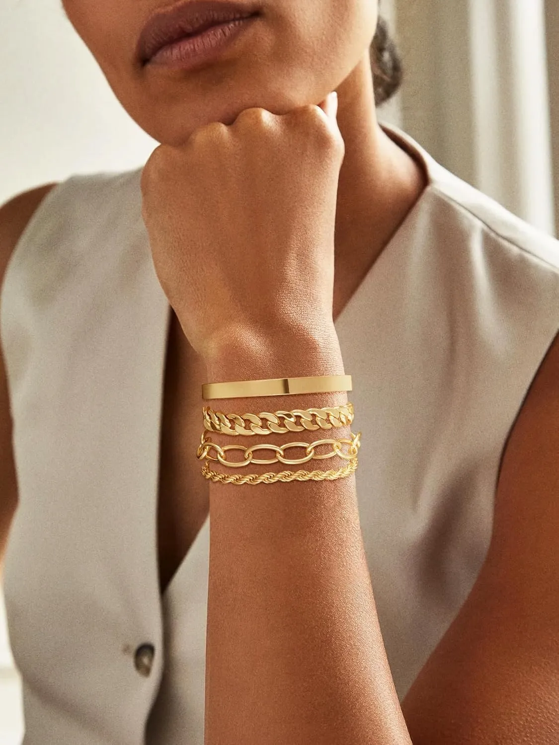 Gold Bracelets for Women, 14K Gold Plated Chunky Stackable Bracelet Set, Dainty Paperclip Chain Cuban Link Layered Non Tarnish Trendy Gold Bracelets Stack for Women