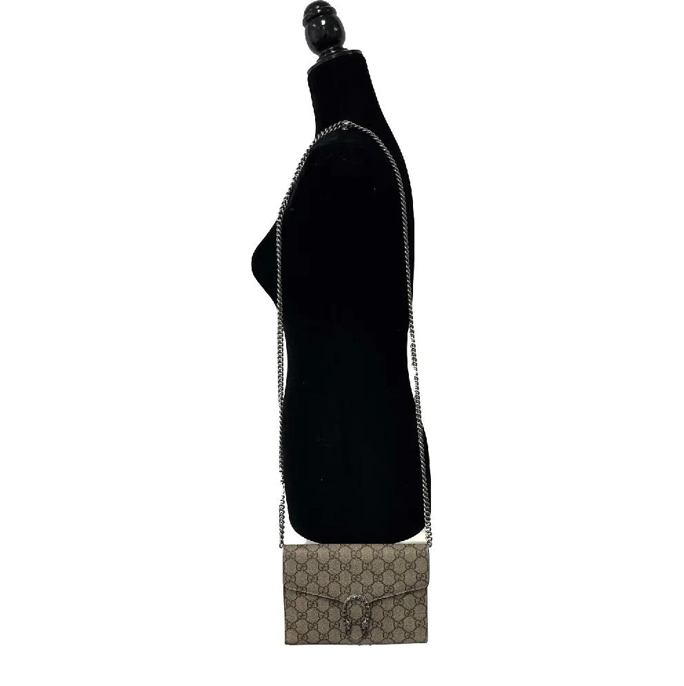 Gucci - Excellent Dionysus GG Canvas Supreme Clutch Crossbody - Beige / Silver