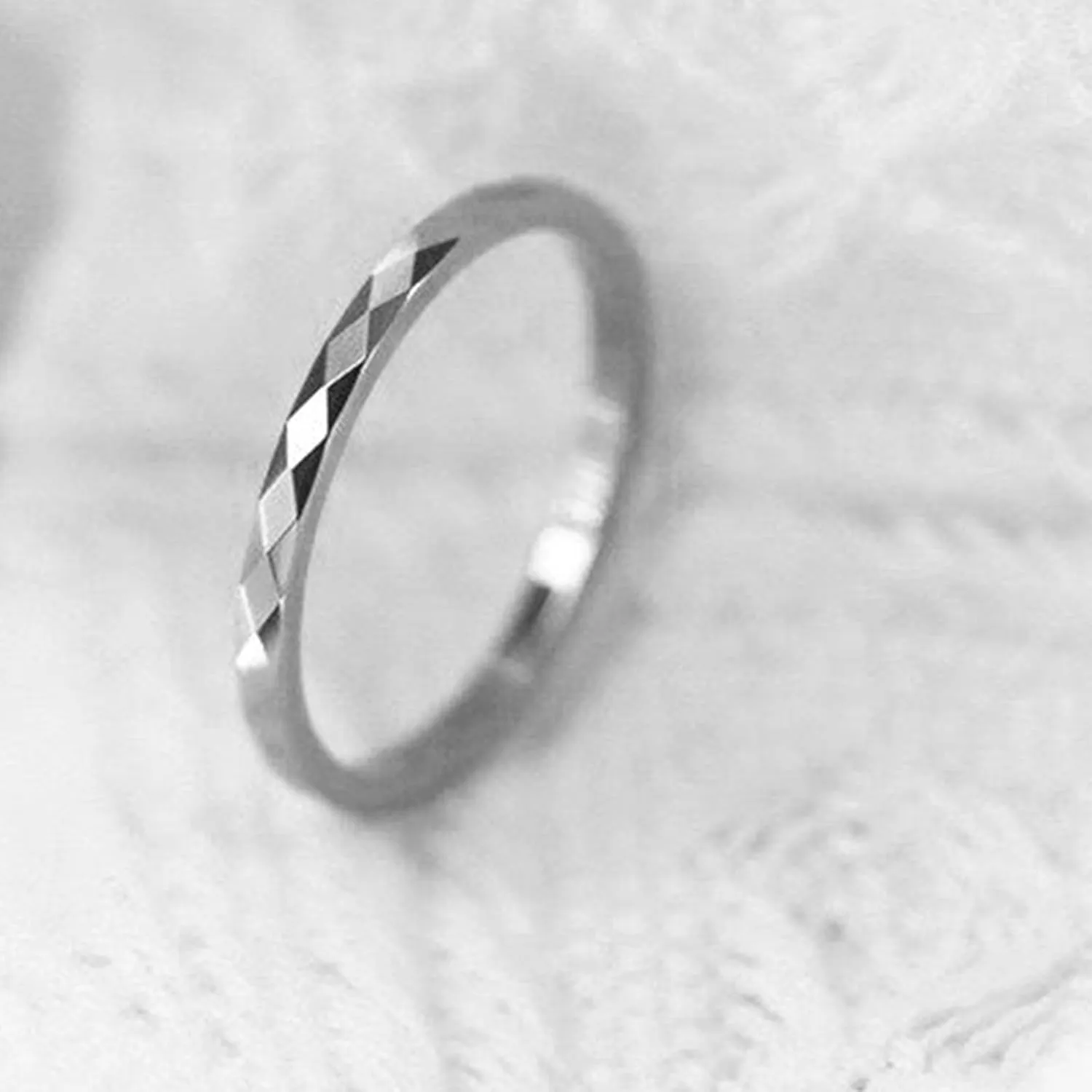 Matching Rings for Couples His Hers Couples Rings Set Stainless Steel Promise Rings Gold Silver Pinky Rings Wedding Engagement Bands for BF GF Him Her Valentines Day Gifts