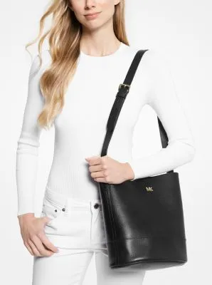 Medium Willie Pebbled Leather Messenger Bag
