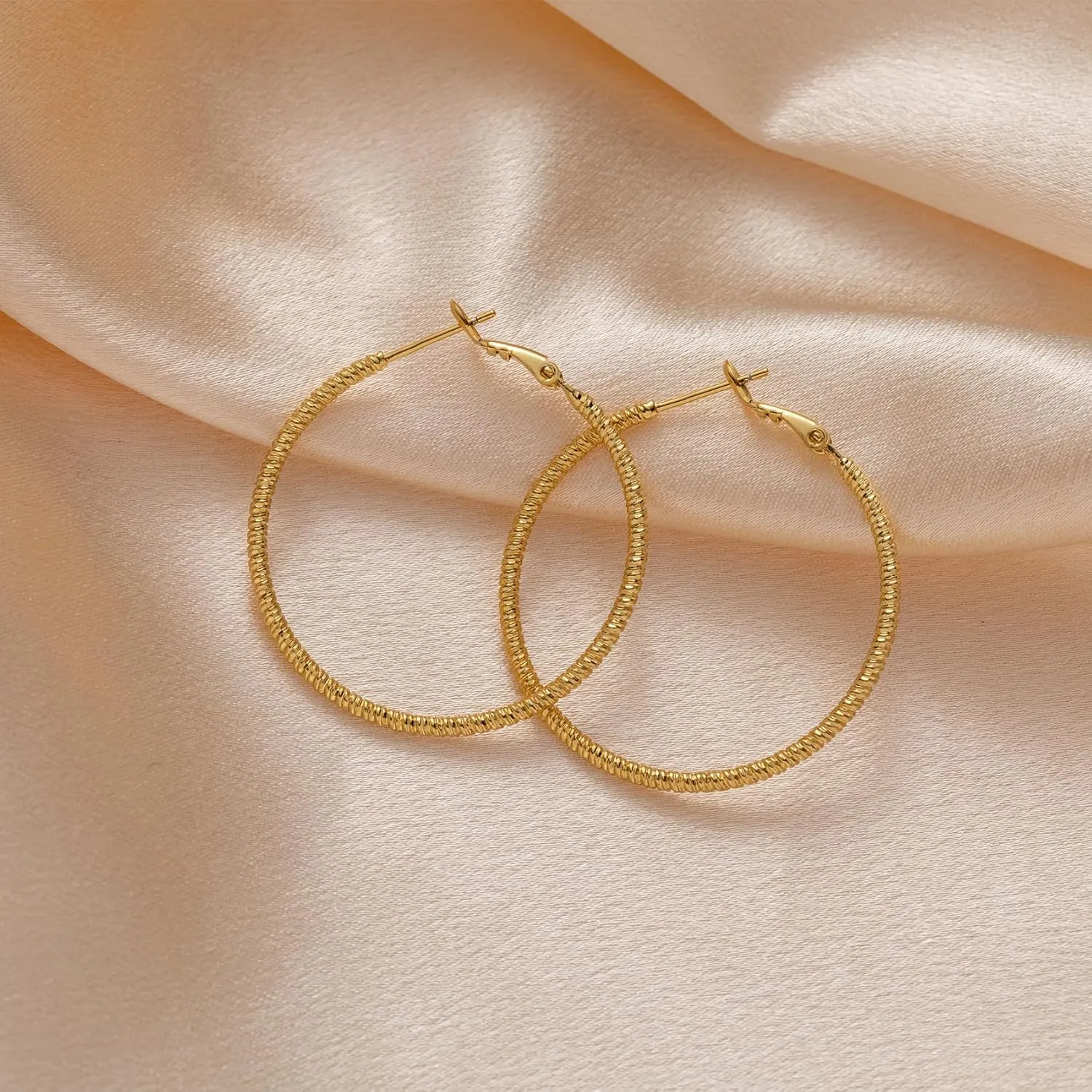 OOOPEL Gold Hoops Earrings for Women, 14k Real Gold Plated Big Earring Hoops Lightweight Earrings Hypoallergenic Large Sterling Silver Hoop Earring for Women 30MM 40MM 50MM 60MM