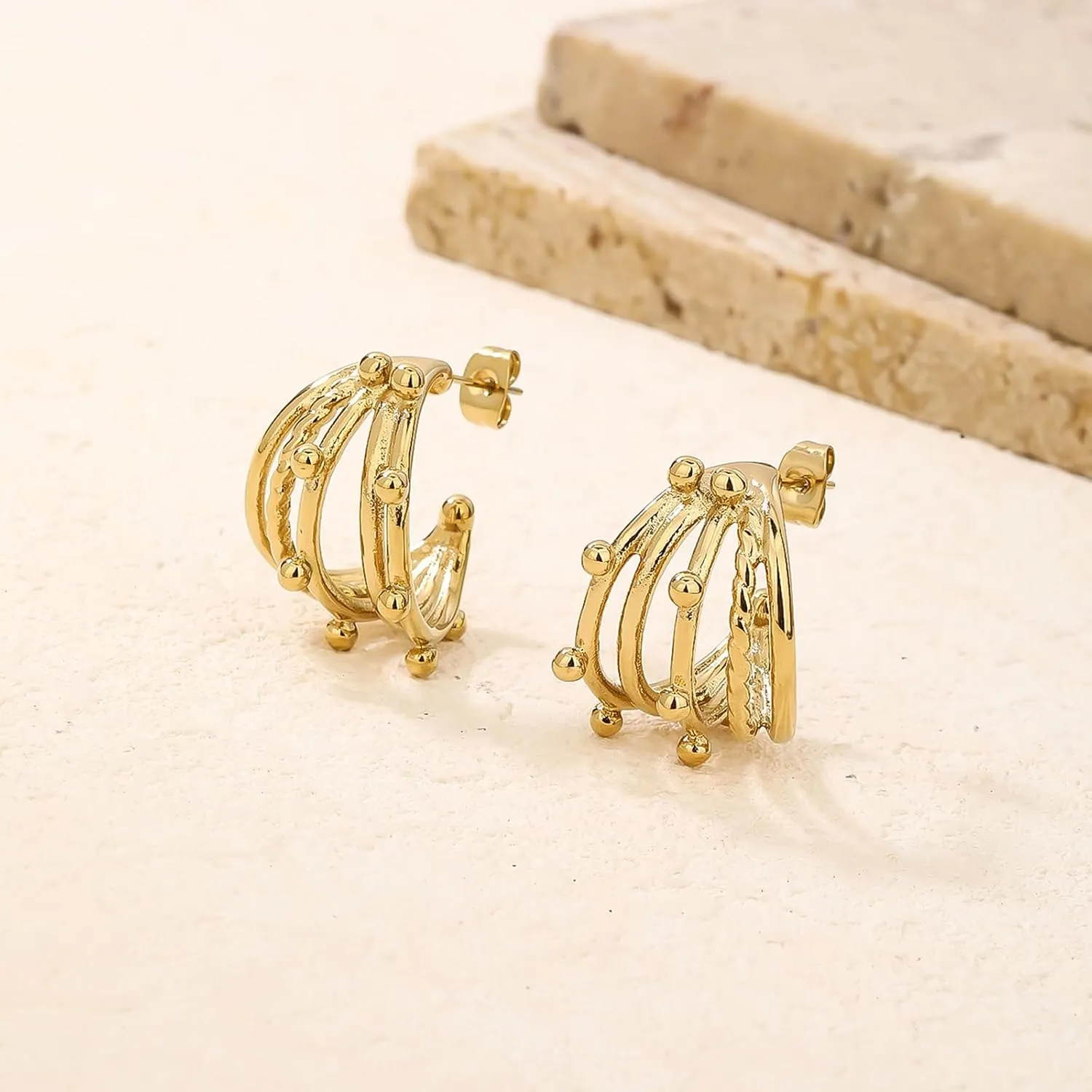 Pearl Stud Earrings for Women 18K Gold Plated Dainty Small Cubic Zirconia Pearl Stud Earrings Lightweight Beaded Pearl Earrings