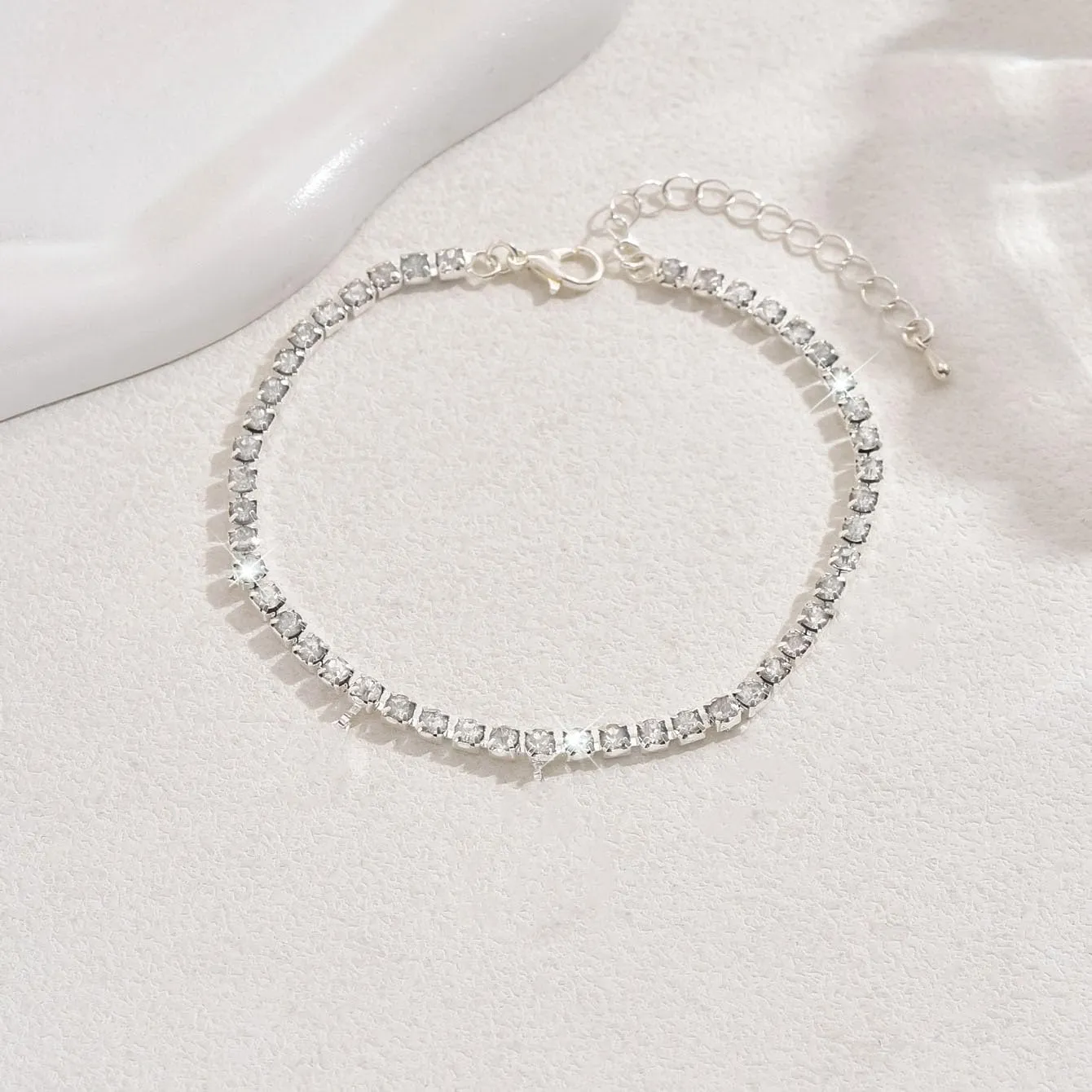 Silver Anklets for Women Shiny Tennis Anklet Silver Adjustable Rhinestone Ankle Bracelets Waterproof Beach Anklets Bracelet for Women Foot Jewelry for Summer