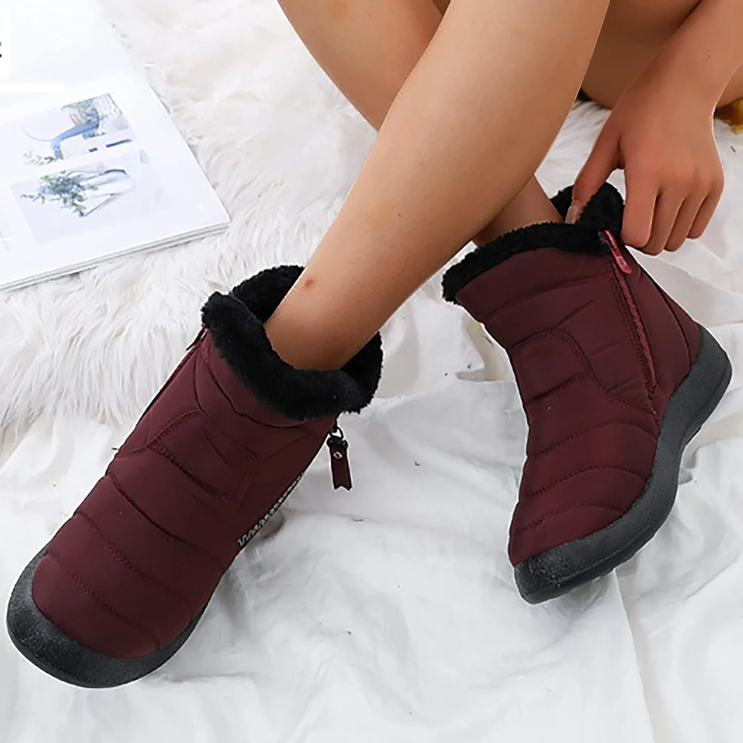 Snow Boots for Women Waterproof Winter Boots Anti-slip Fur Lined Booties Lightweight Slip on Ankle Boots Thickening Winter Shoes Walking Hiking Booties