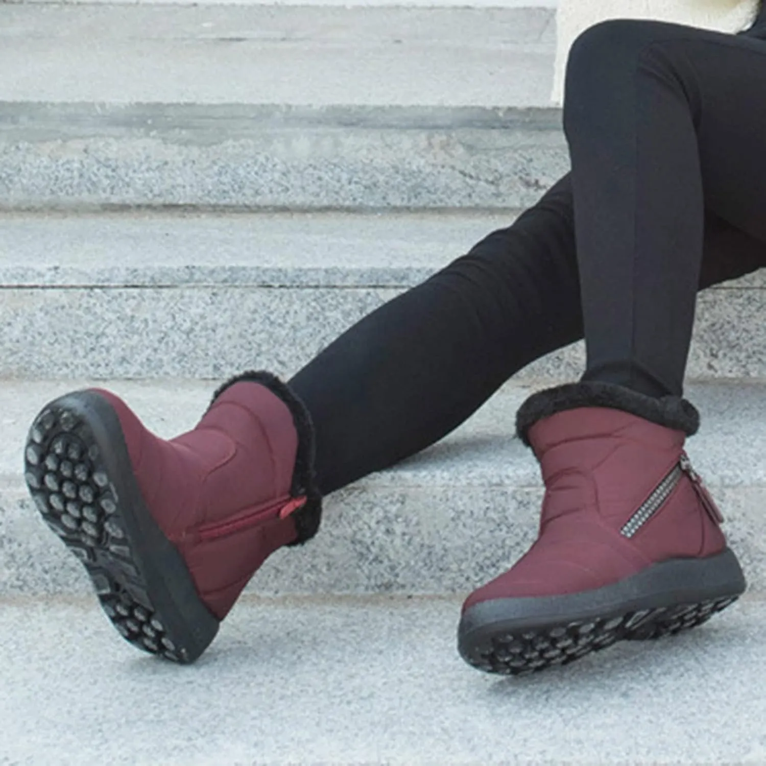 Snow Boots for Women Waterproof Winter Boots Anti-slip Fur Lined Booties Lightweight Slip on Ankle Boots Thickening Winter Shoes Walking Hiking Booties